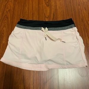 Lululemon Energy Skirt size 6